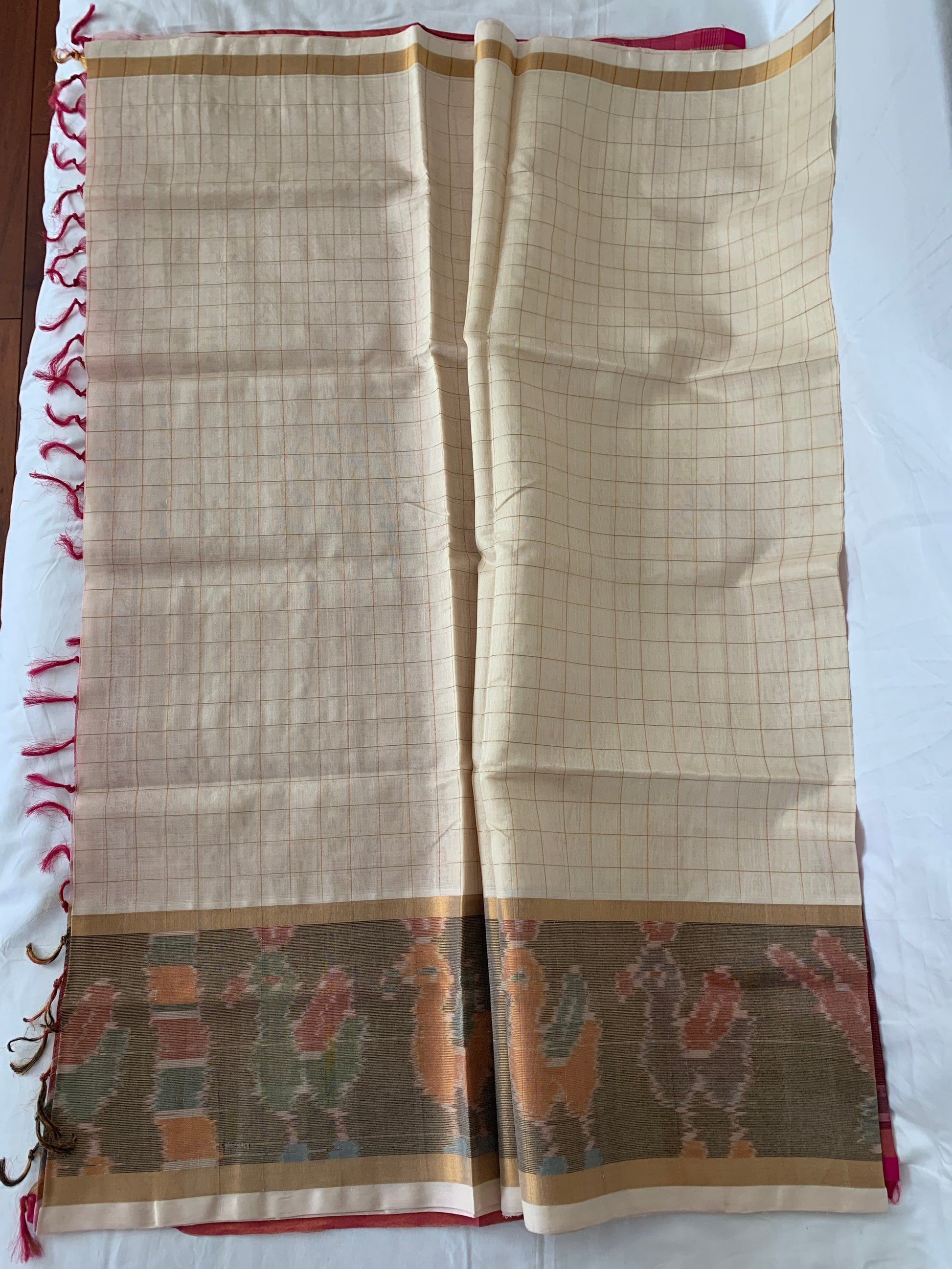 Light Cream, Magenta Ikkat Border handloom Venkatagiri Silk Cotton saree | Ethnic Wear | Traditional Style | SumasEthnicWear
