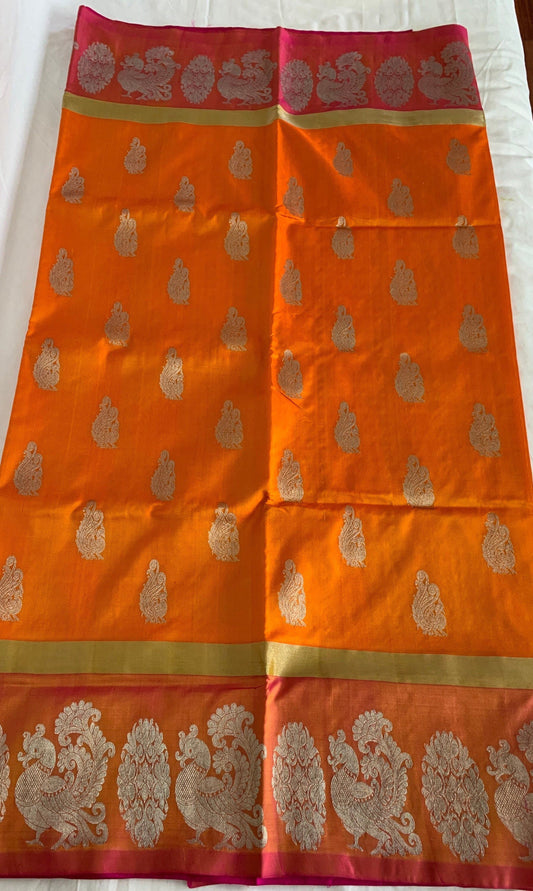 Orange, Magenta handloom Pure Venkatagiri saree with Peacock Motifs| Blouse Fabric | Ethnic Wear | Designer Wear | SumasEthnicWear