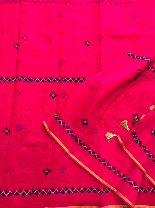 Kasuti Hand Embroidery Magenta Pink Silk Cotton Saree | Blouse Size 34/42 | SumasEthnicWear